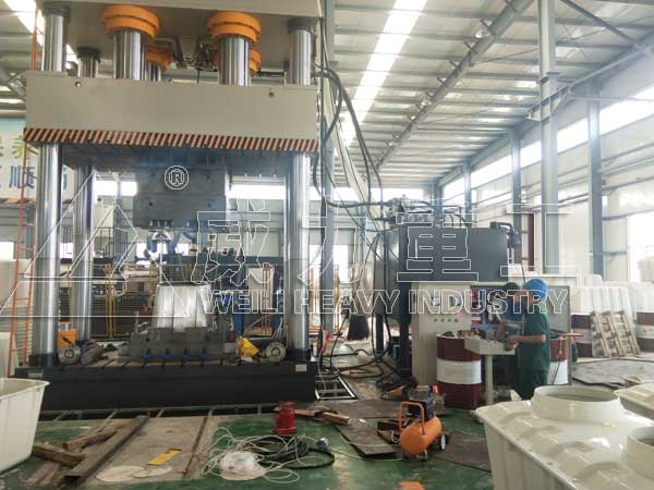 2000噸玻璃鋼鋼化糞池成型液壓機(jī)