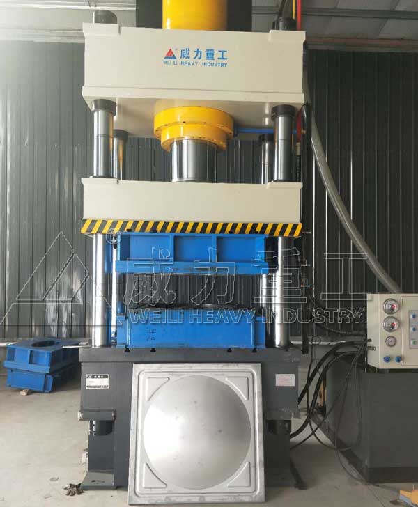 400噸不銹鋼水箱板液壓機(jī)