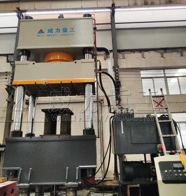 1000噸四柱液壓機(jī)-建筑塑料模殼生產(chǎn)機(jī)器