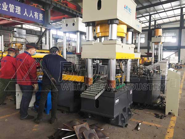 500噸錨桿托盤液壓機(jī)（配模具/生產(chǎn)線）