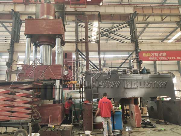 1500噸四柱熱鍛液壓機(jī)