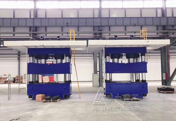 1200噸汽車配件成型液壓機