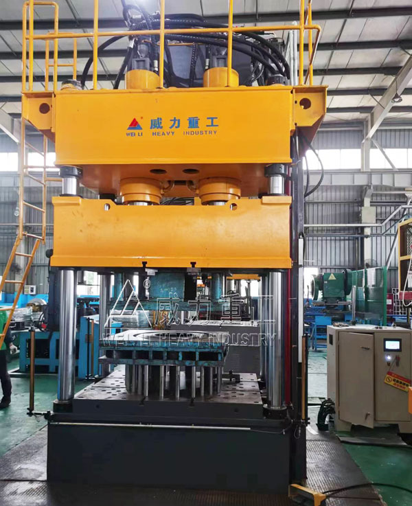 315噸不銹鋼風(fēng)機(jī)殼拉伸液壓機(jī)