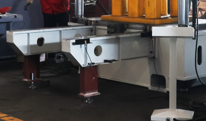 移動(dòng)工作臺(tái)